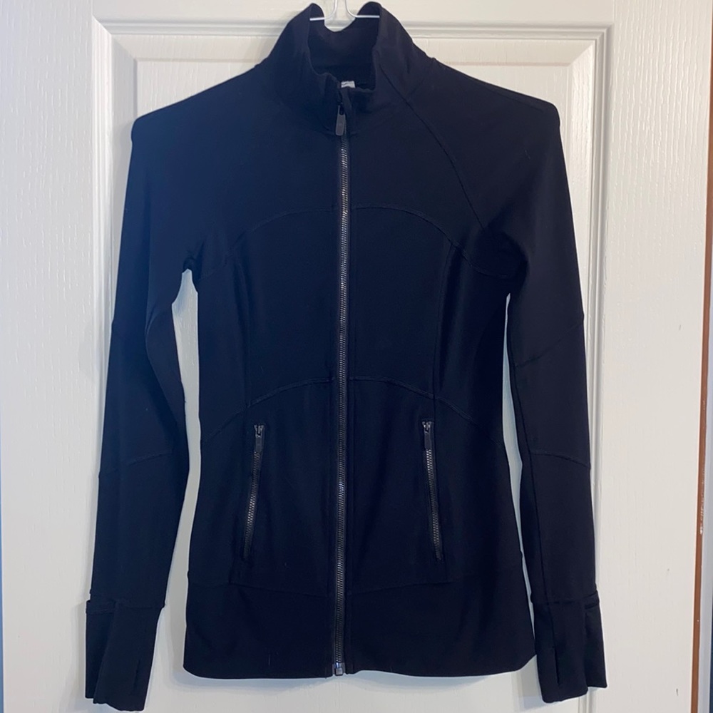 Lululemon black jacket size 4